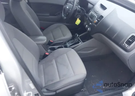 2017 Kia Forte Lx from USA, damaged, VIN 3KPFK4A76HE022935